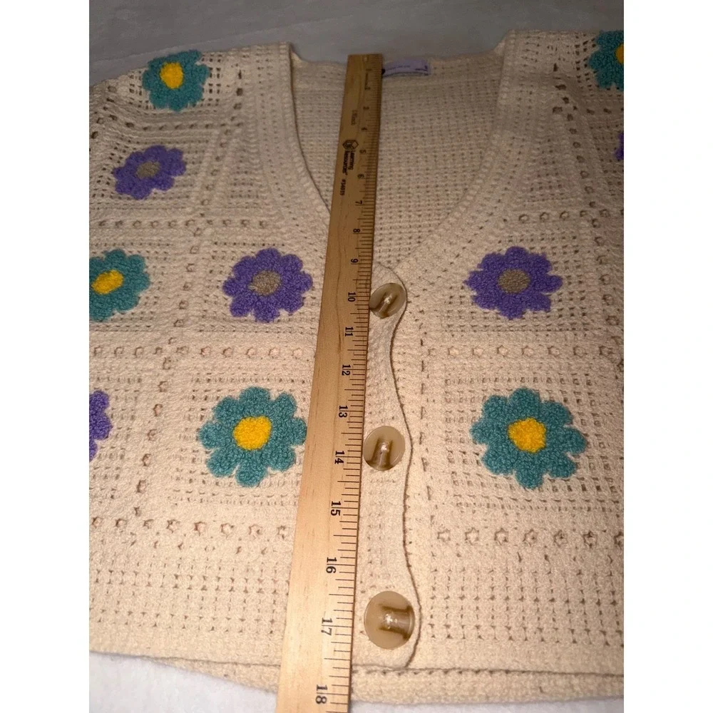 SO Goods For Life Floral Crochet Cardigan Sweater Cream Purple Teal Womens Small